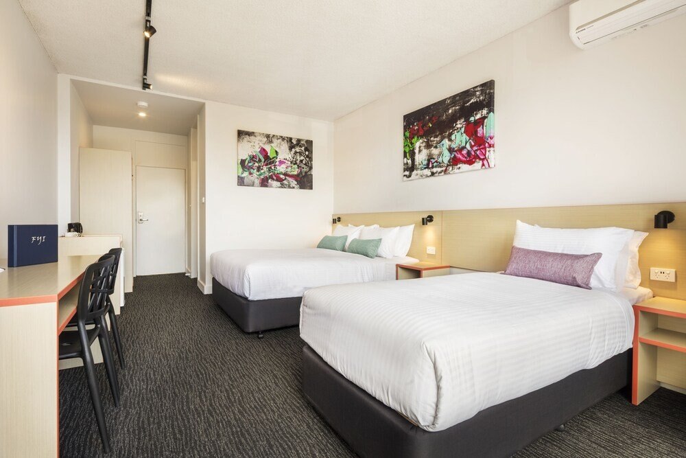 Nightcap at Waltzing Matilda Hotel Room Type - Studio Queen & Extra Bed