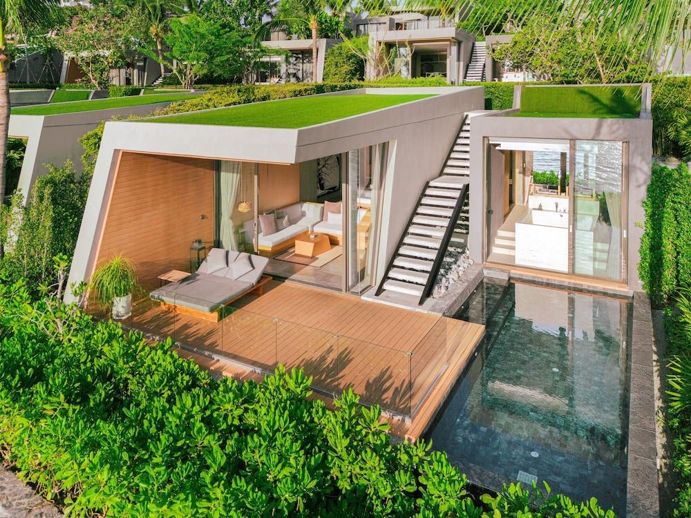 MASON, a member of Design Hotels Room Type - Beachfront Grand Pool Villa