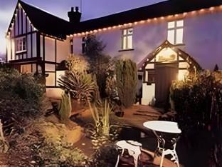 The Tudor Hotel - Tap to explore photos