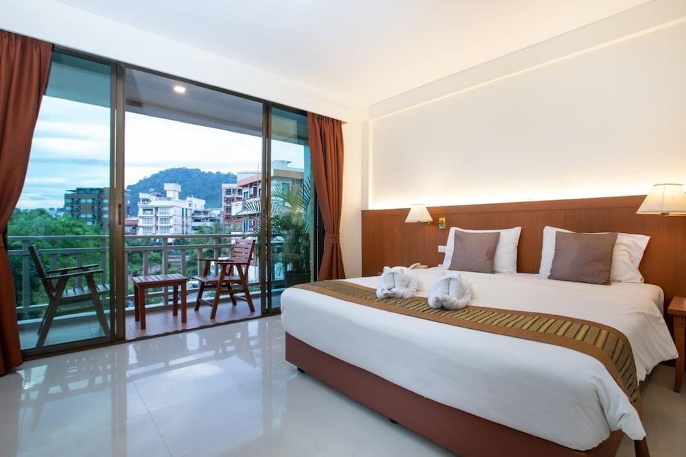 Orchid Garden Hotel Patong Room Type - Superior King Bed