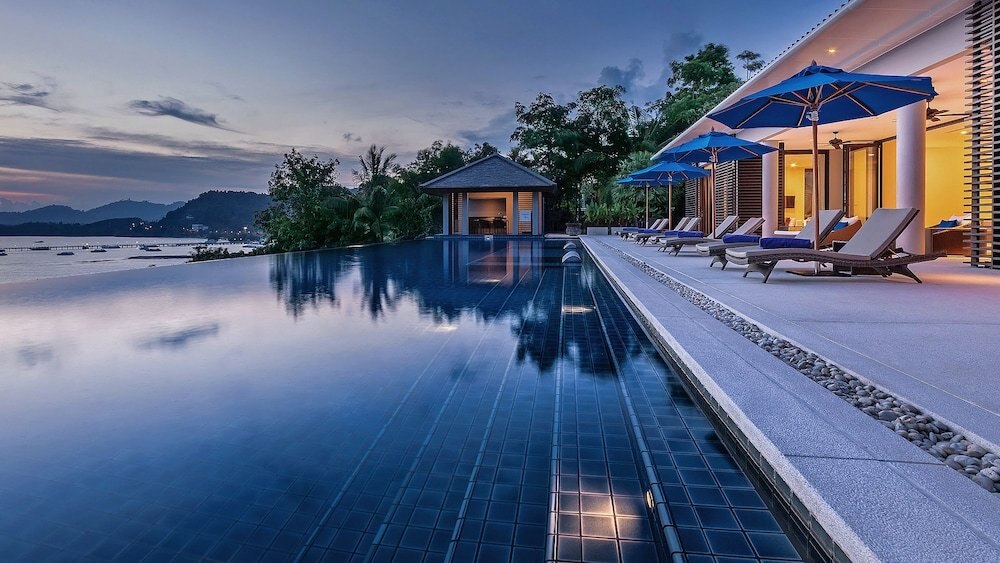 Villa Padma - Tap to explore photos