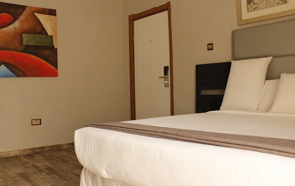Ellyxville Hotels Room Type - Standard Room
