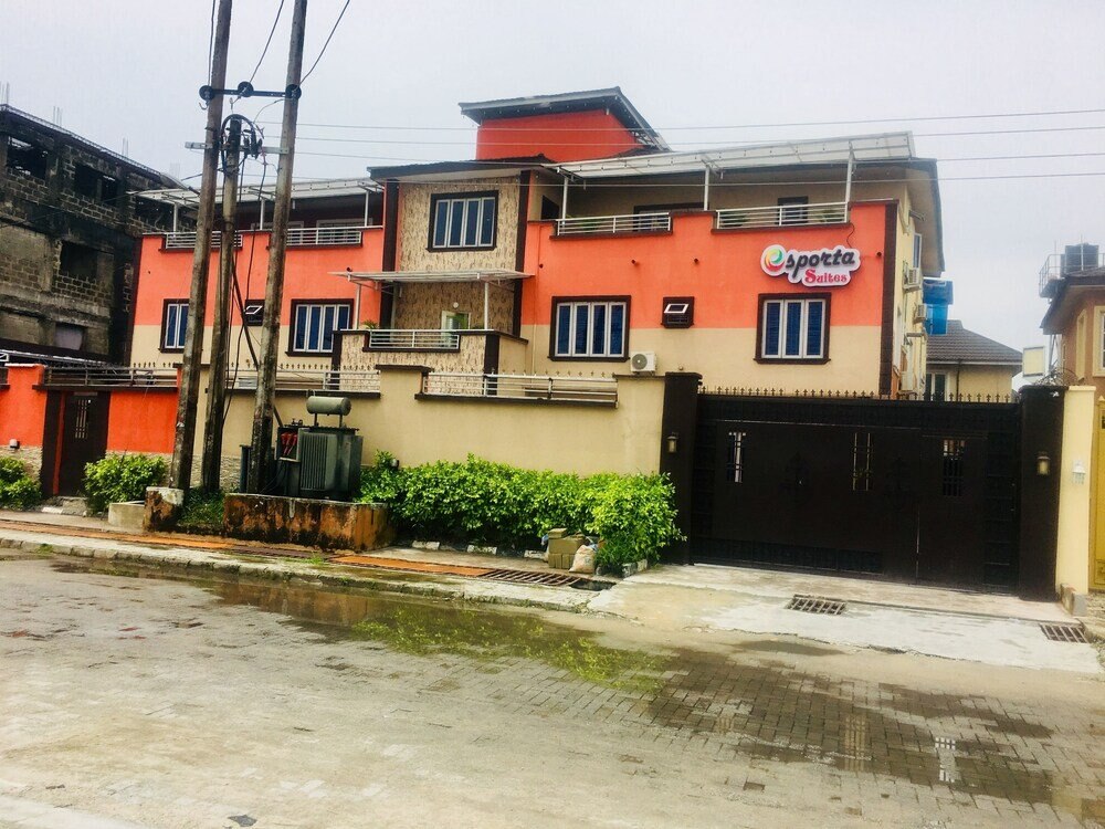 Esporta Suites Lekki - Tap to explore photos