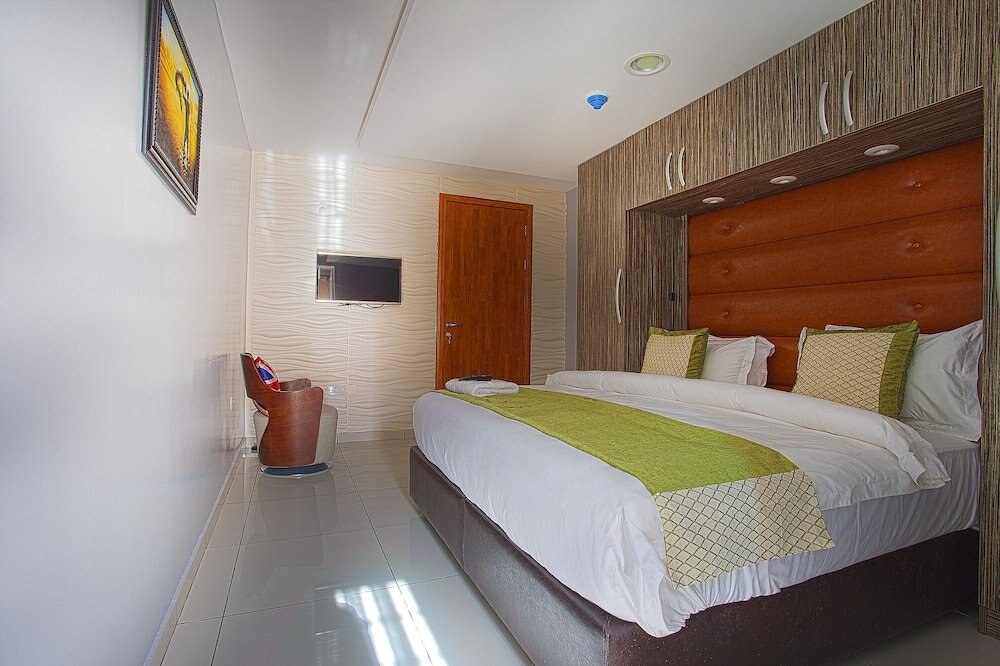H21 Apartments & Lounge Room Type - Premium Apartment, 2 Bedrooms (Topaz)