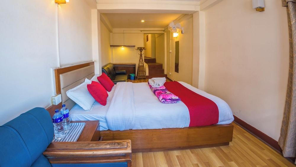 Durbar Guest House Room Type - Deluxe Triple Room