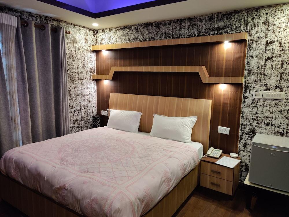Hostmandu Room Type - Deluxe Room