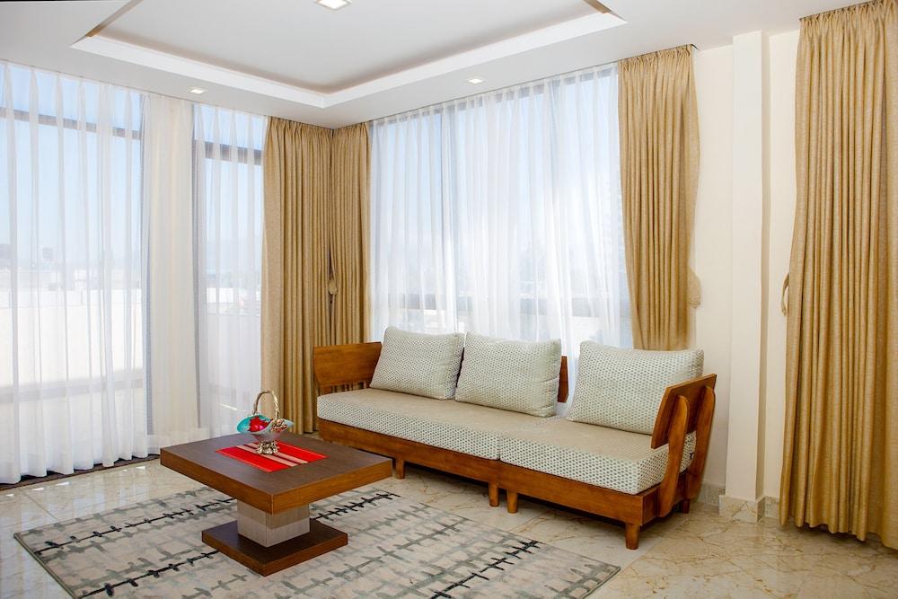 Sarovar Residency Serviced Apartment Hotel - Tap to explore photos