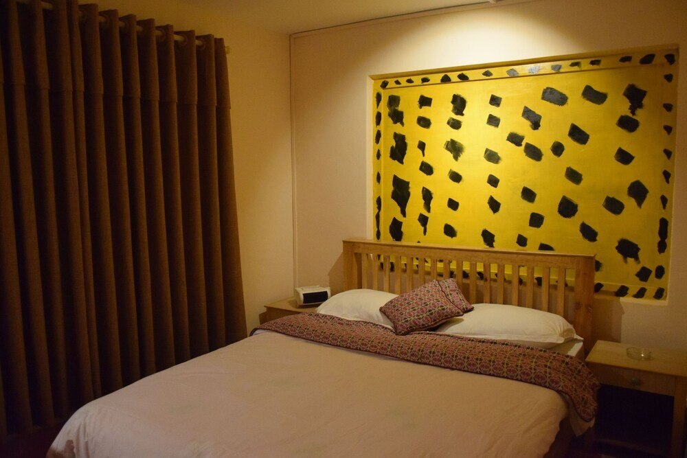 Hotel Siraaj Inn Room Type - Design Room, 2 Bedrooms, Smoking Hotel Siraaj Inn Room Type - Design Room, 2 Bedrooms, Smoking