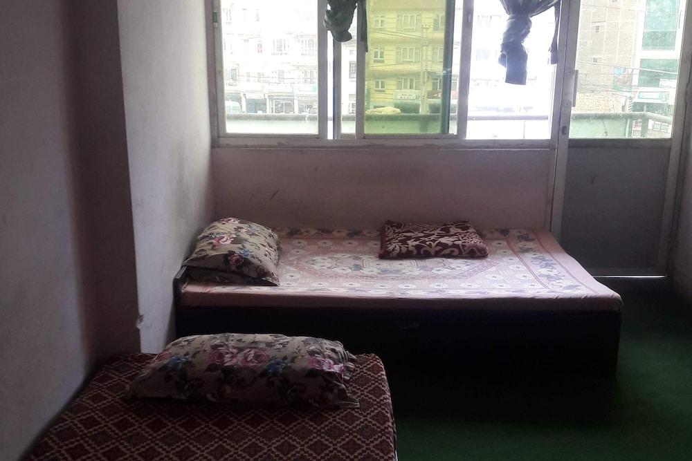 Chhahari Guest House - Tap to explore photos