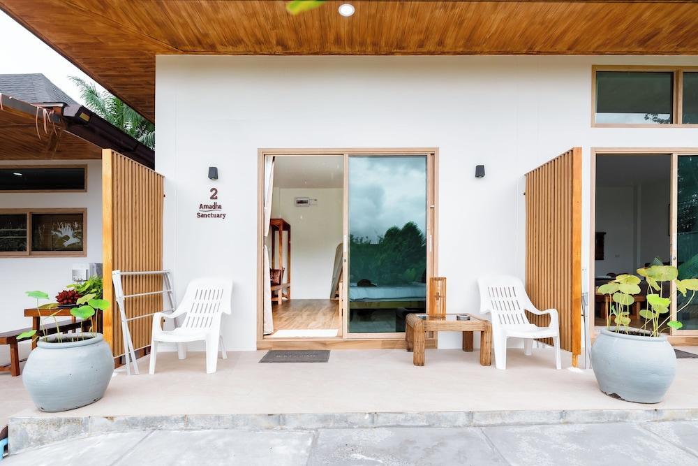 Amadha Villas Retreat Room Type - Room, 1 King Bed, Garden View