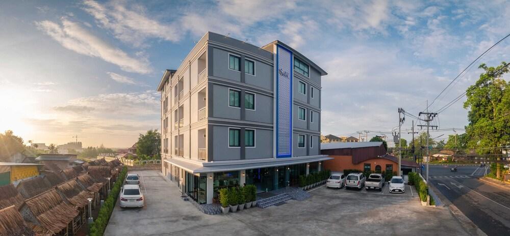Sita Krabi Hotel - Tap to explore photos