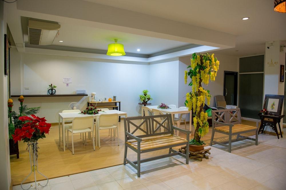 Z-Talay House - Tap to explore photos