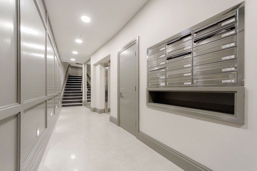 Roomspace Apartments -The Quadrant