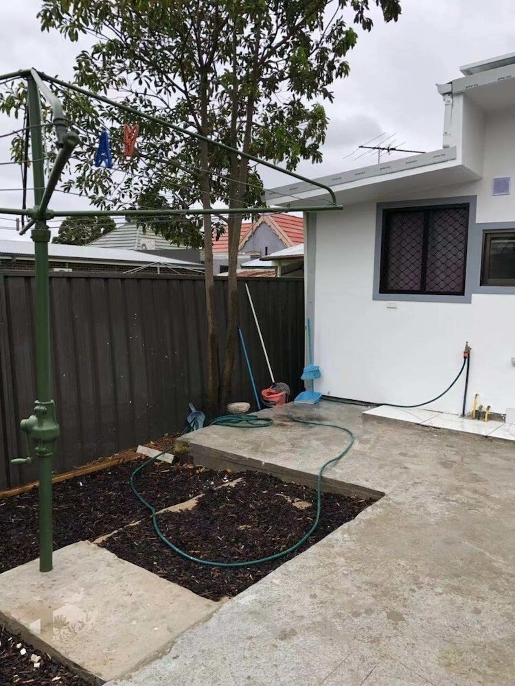 Auburn Garden House