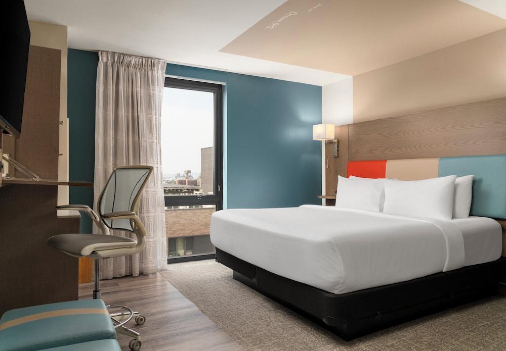 Even Hotel Brooklyn - Tap to explore photos