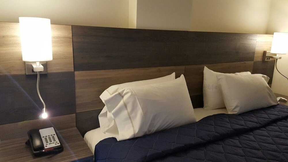 Bogart Hotel