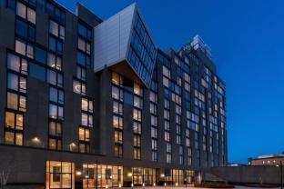 Hotel Indigo Williamsburg - Brooklyn, an IHG hotel - Tap to explore photos