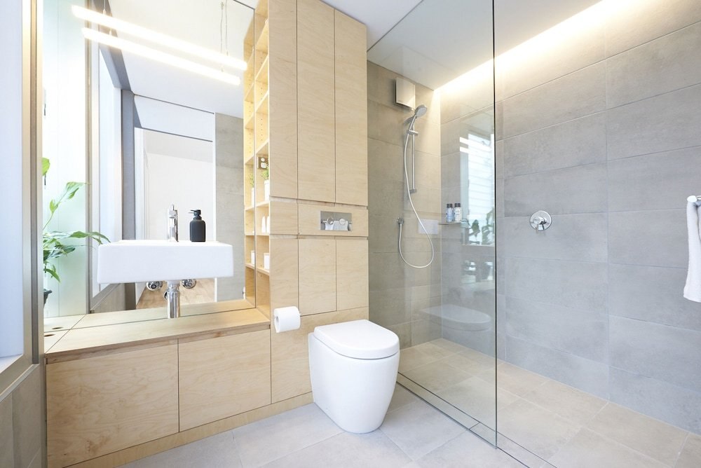 Studio Reuss - a City Retreat - Tap to explore photos