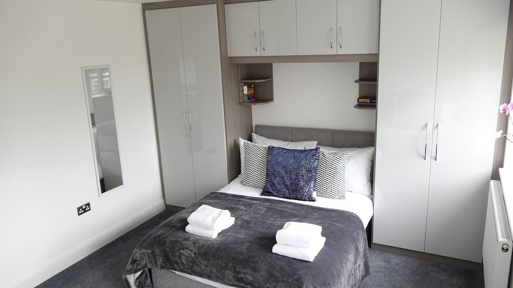 The Hatton Rooms Room Type - Comfort Triple Room, Private Bathroom (Room 4)