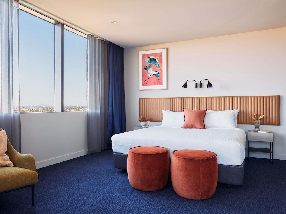 Mantra Melbourne Epping Room Type - Penthouse, 1 Bedroom