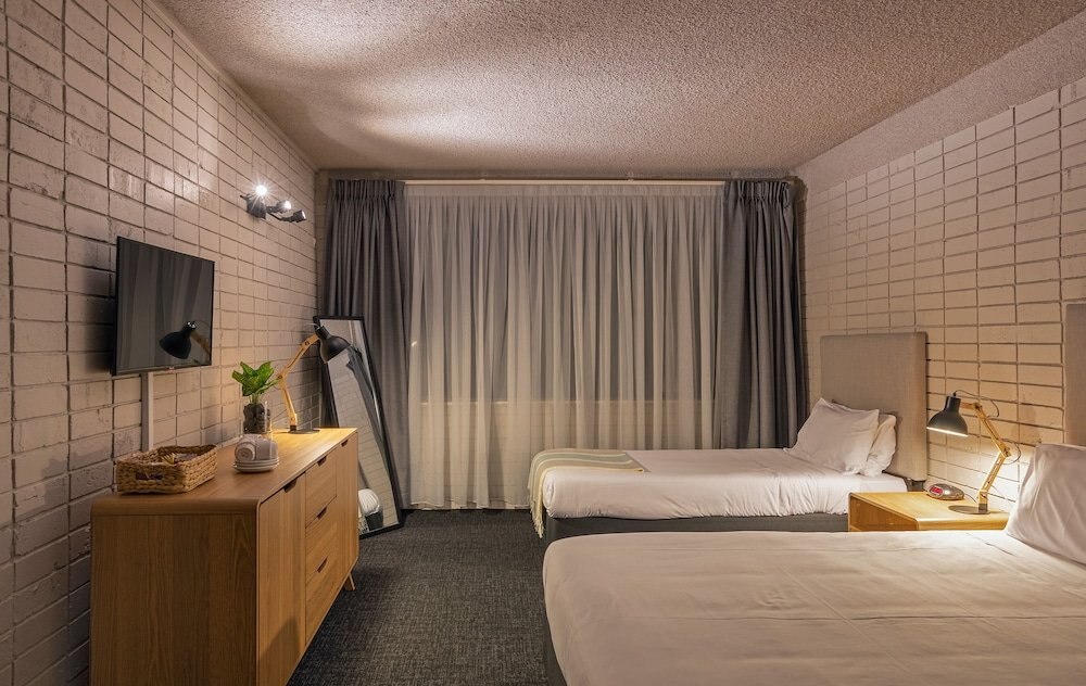 Palms Hotel Motel Chullora Room Type - Basic Double Room, 1 Queen Bed