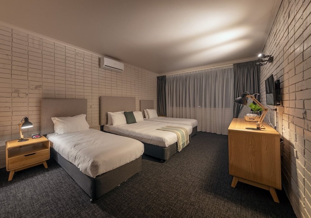 Palms Hotel Motel Chullora Room Type - Family Room