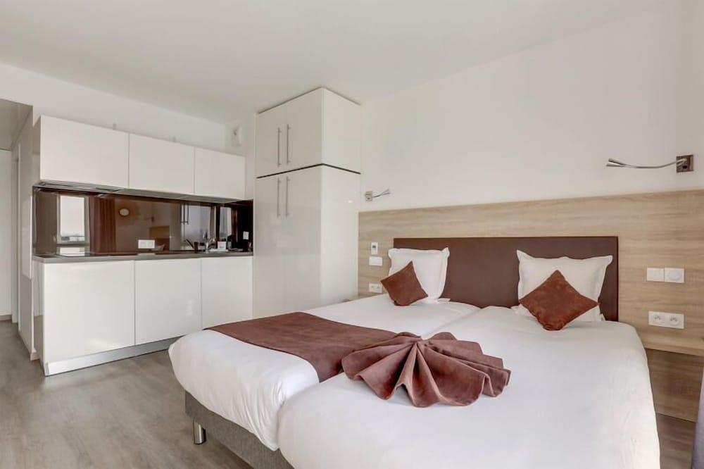 All Suites Appart Hôtel | Choisy-le-Roi Room Type - COMFORT STUDIO (SINGLE BEDS)