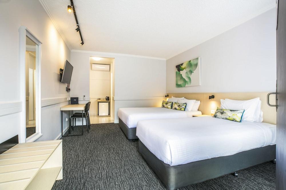 Nightcap at Matthew Flinders Hotel Room Type - Studio Queen & Extra Bed