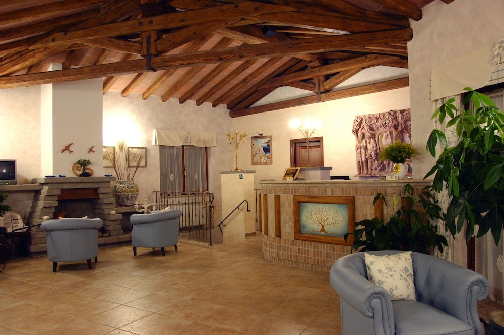 Agriturismo Corte in Fiore - Tap to explore photos