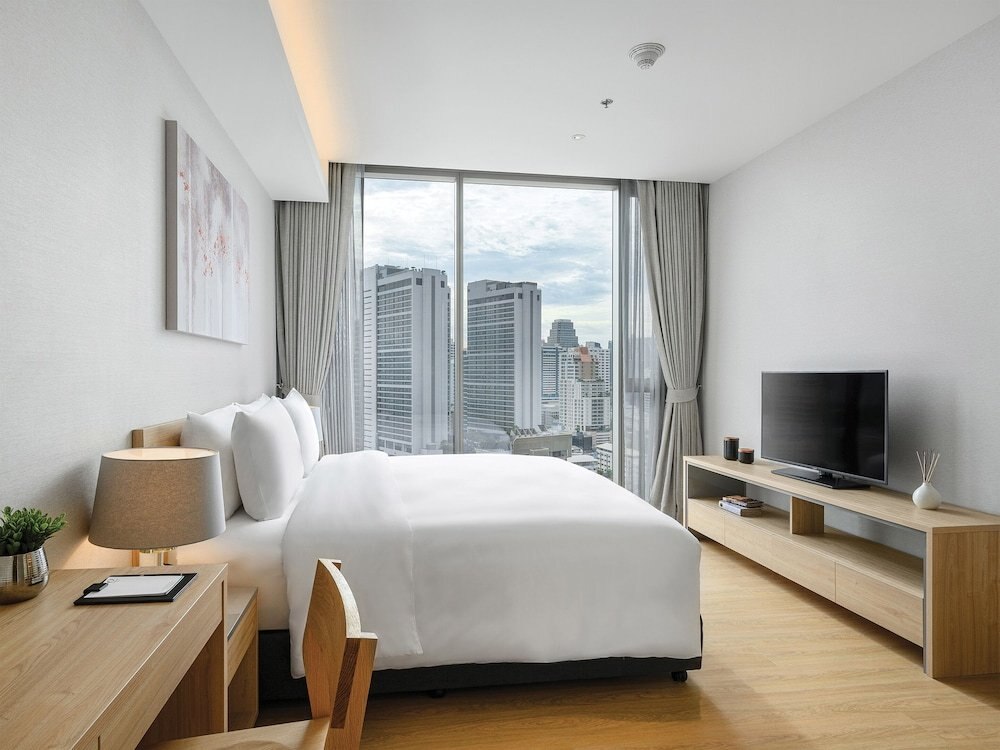 Oakwood Suites Bangkok Room Type - Deluxe Two-Bedroom Apartment Oakwood Suites Bangkok Room Type - Deluxe Two-Bedroom Apartment
