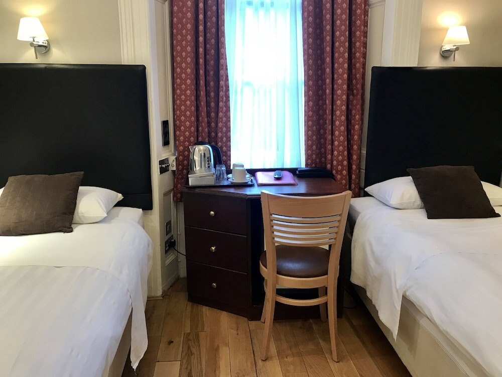 Rhodes Hotel Room Type - Standard Twin Room