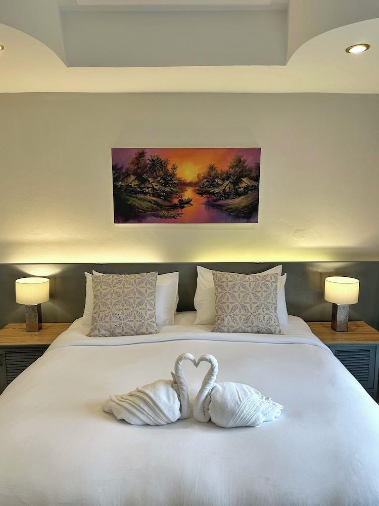 Sea Hills Resort Room Type - Superior Double Room with Sea View