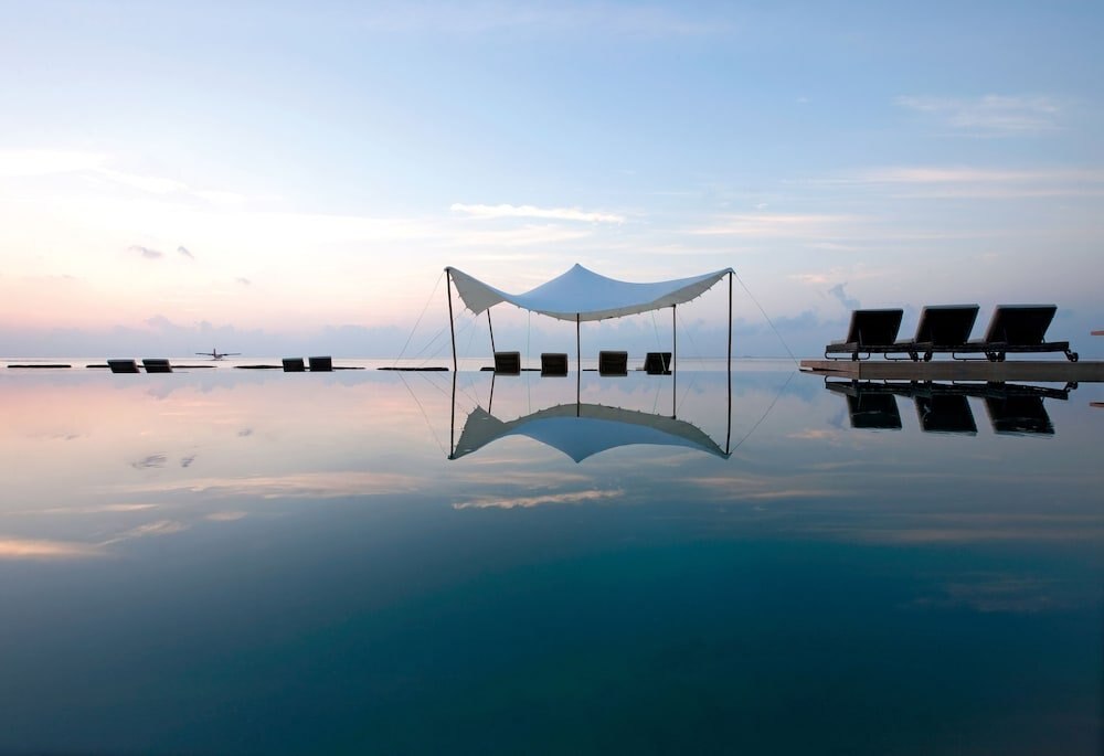 Constance Moofushi Maldives - All Inclusive - Tap to explore photos