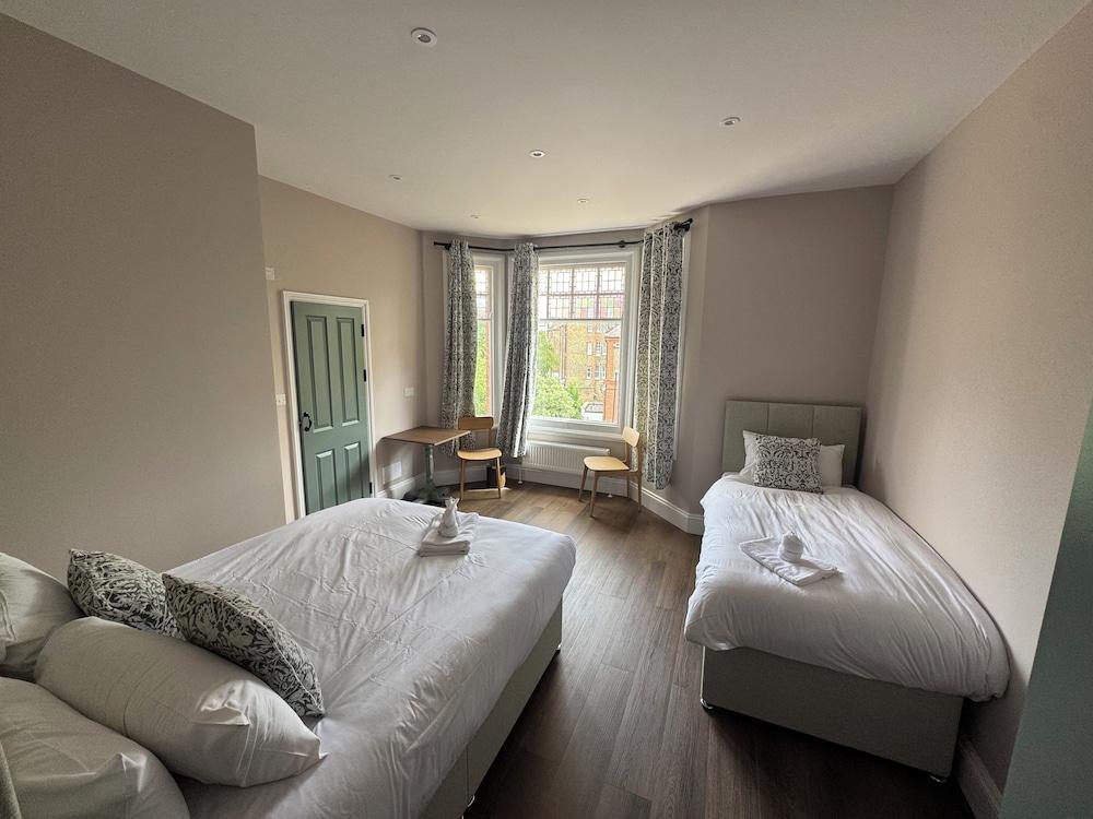 Charlie Hotel Room Type - Triple Room
