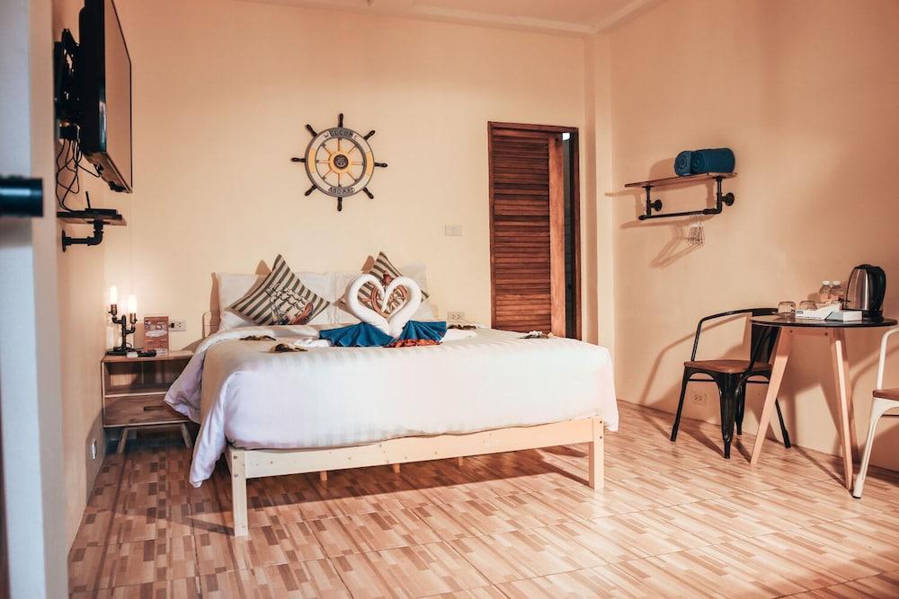 Namphung Phuket Boutique Resort Room Type - Design Room