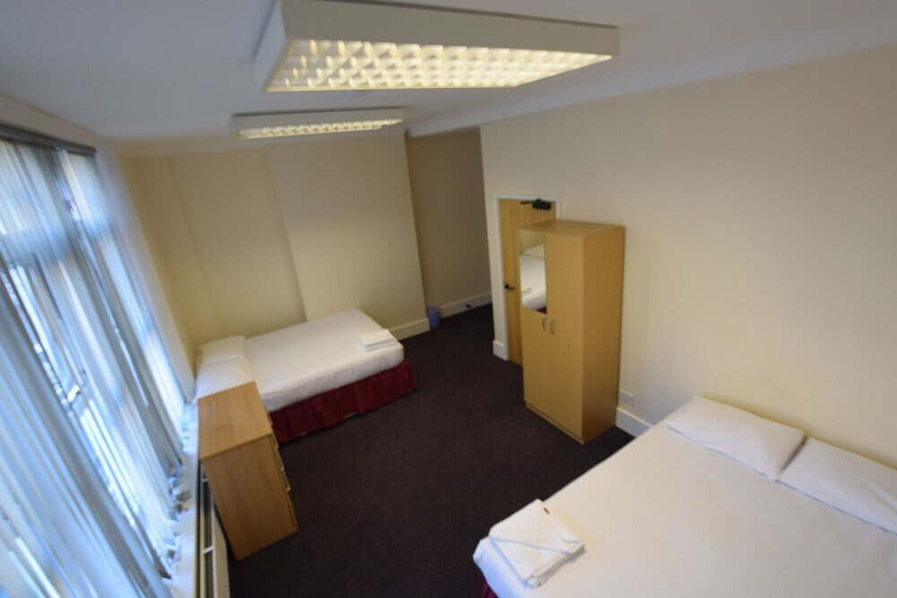 York Hotel Room Type - Quadruple Room