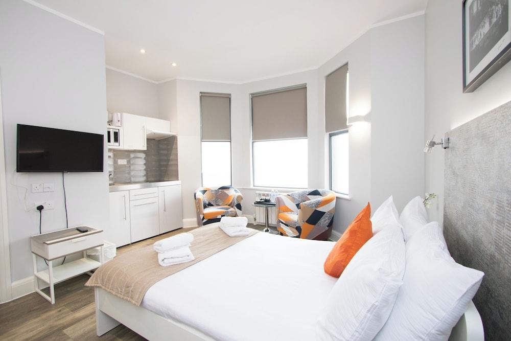 Westciti Caroco Aparthotel Room Type - Studio, 1 Double Bed