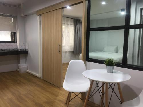 Hello House Room Type - One-Bedroom House
