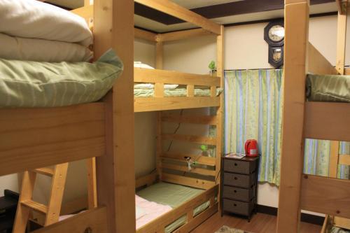 Guesthouse Seiryuu Kibako - Hostel - Tap to explore photos