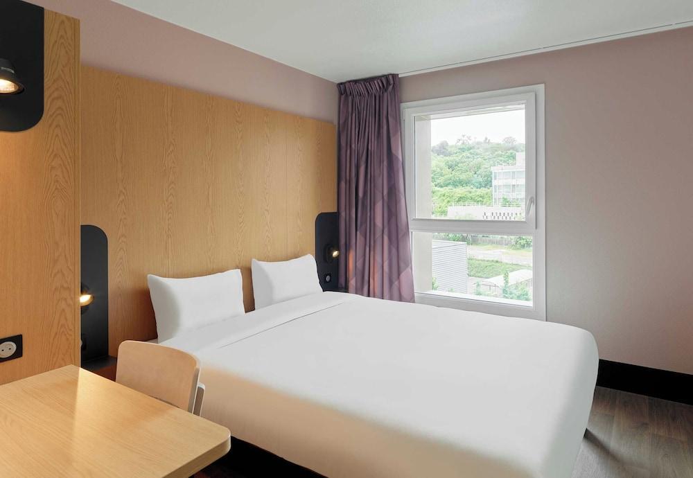 B&B HOTEL Paris Romainville Noisy-le-Sec Room Type - Double Room, Non Smoking