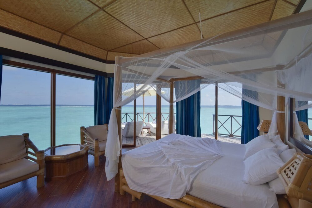 Thulhagiri Island Resort Room Type - Bungalow, Overwater