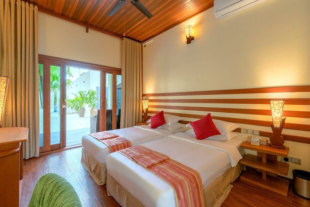 Araamu Hotels Maldives Room Type - Superior Double or Twin Room, Garden View