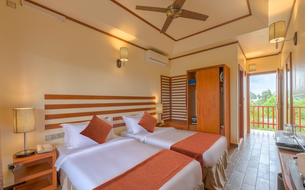 Araamu Hotels Maldives Room Type - Standard Double or Twin Room, City View