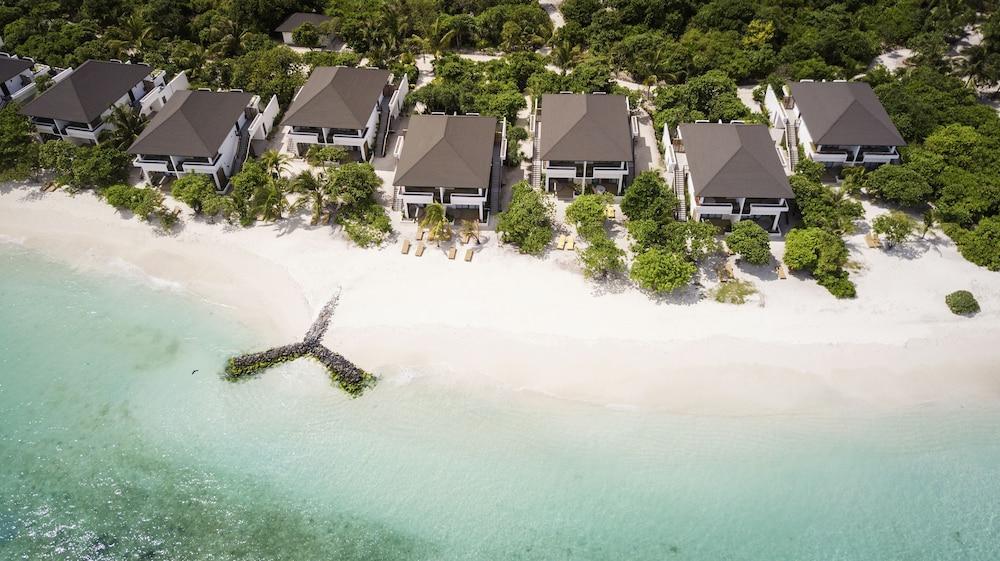 Robinson Noonu Maldives Room Type - Superior Double Room, Sea View (Beach Access)