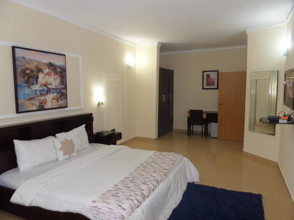 Signature Apartments Lagos Room Type - Apartment, 4 Bedrooms