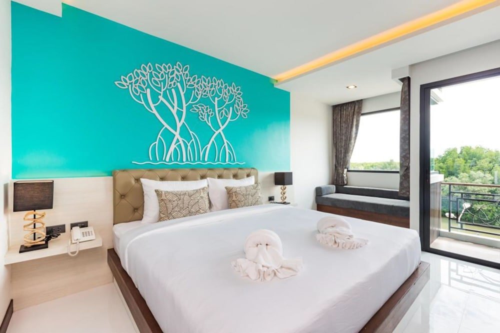 River Front Krabi Hotel Room Type - Deluxe King view pool with Balcony
