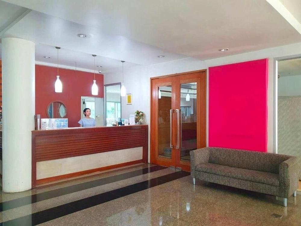 Bella B Plus Hotel