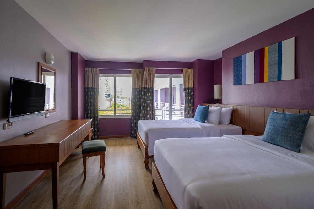 Quarter 09 Beach Room Type - Deluxe Twin Room, Pool View
