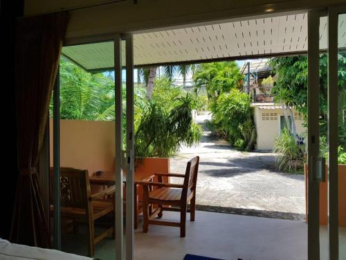 Discovery House Hotel SHA Plus - Tap to explore photos