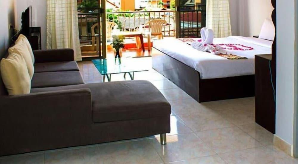 Green Mango Guesthouse - Hostel - Tap to explore photos